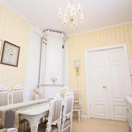 Jokelan Kartano Aamiaismajoitus Hollola